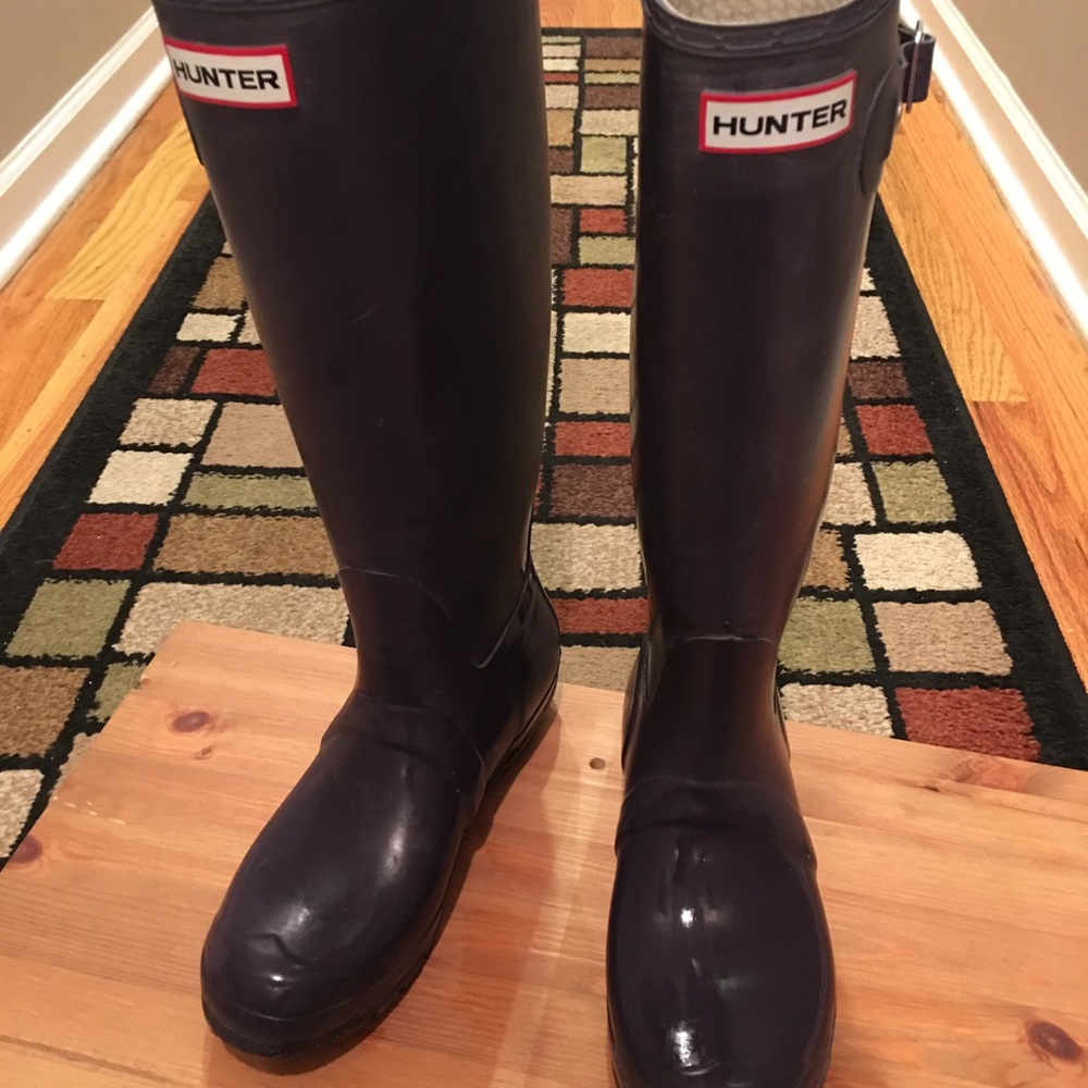 Hunter Douglas boots
